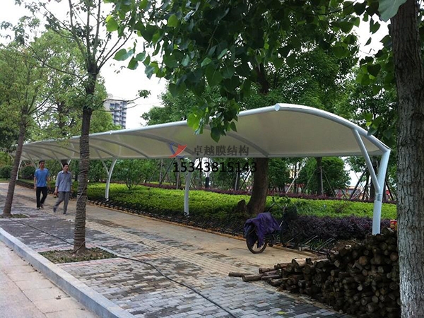 膜結(jié)構(gòu)雨棚遮陽(yáng)棚效果怎么樣？
